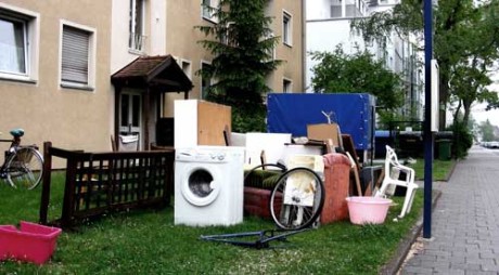 Kaufen für die Müllhalde - ein Buch über die geplante Obsoleszenz und ihre Alternativen