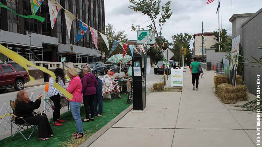 Park(ing)day: Straße zurück erobern